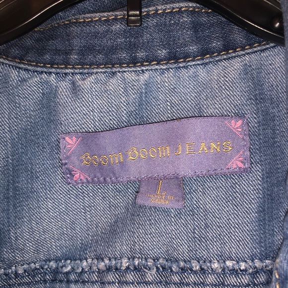 Sleeveless Jean Jacket - Picture 3 of 3